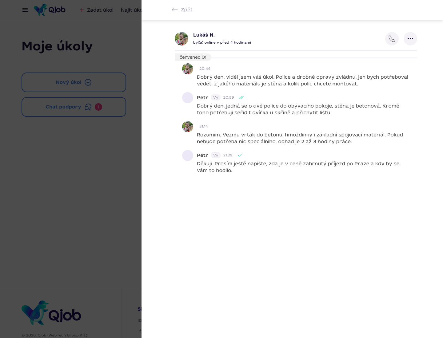 Chat Qjob.cz mezi zákazníkem a specialistou před výběrem dodavatele